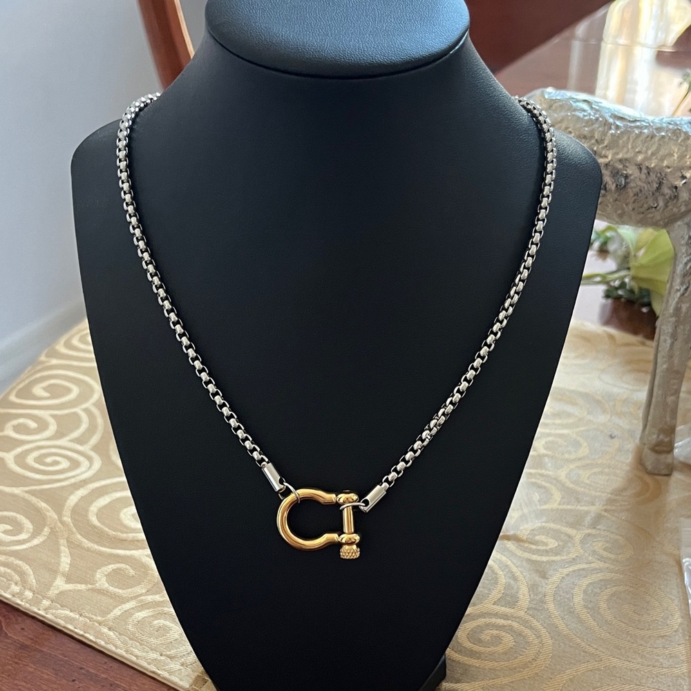 Elegant 18k Gold Plated and Stainless Necklace